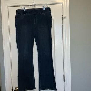 Chico’s Pull On Bootcut Jean Sz 2. *Worn Once*!